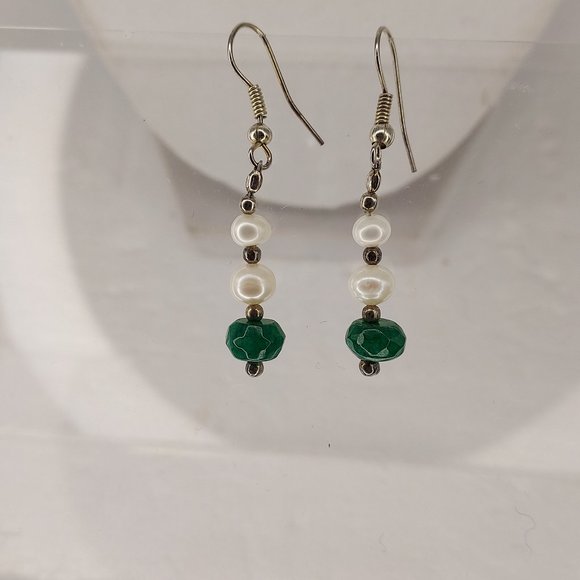 Freshwater pearl and faceted Green raw emeralds - Picture 3 of 4